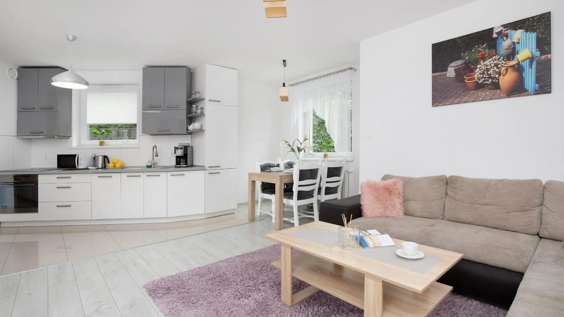 Elegant Apartment Mysliwskie Wzgorze In Gdansk By Noclegi Renters location