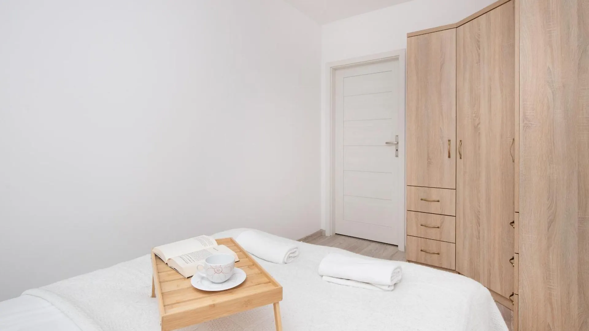Elegant Apartment Mysliwskie Wzgorze In Gdansk By Noclegi Renters